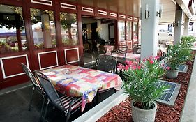 Hotel Le National